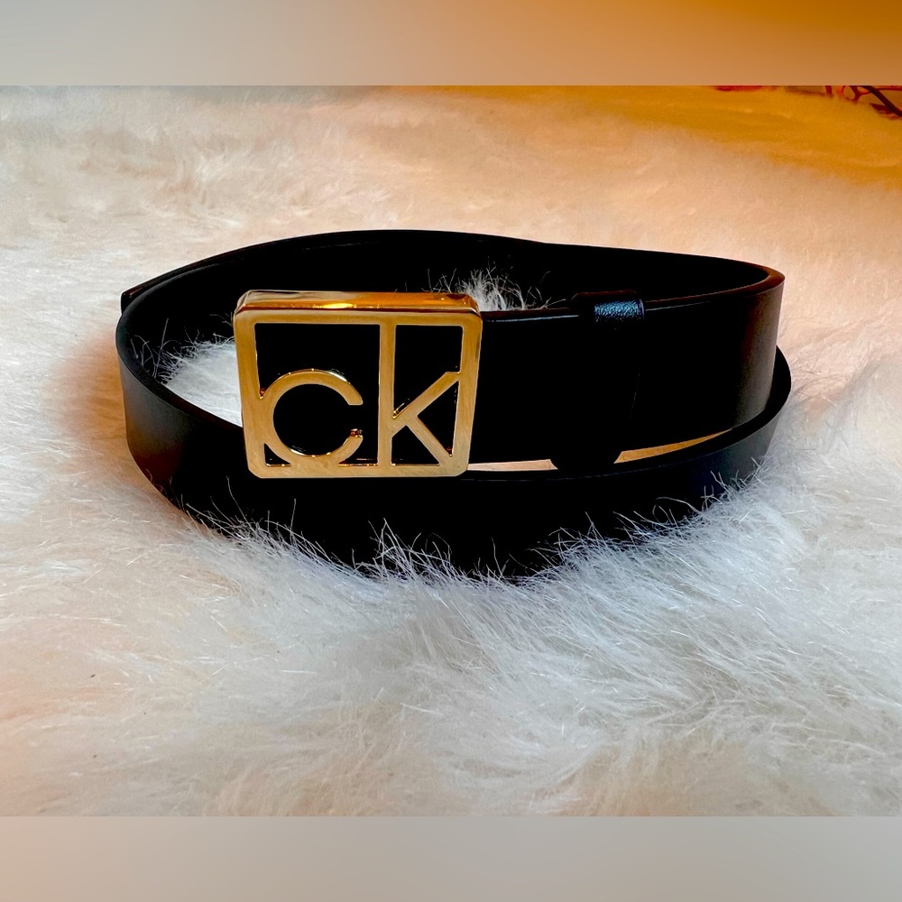 Beautiful Calvin Klein Black belt!